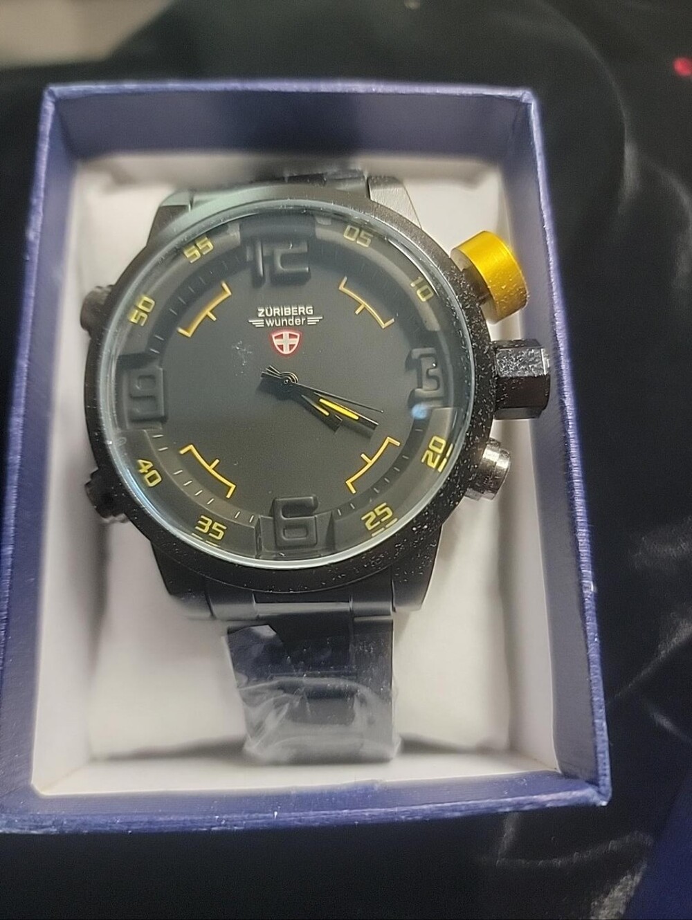 Zurich Swiss Wunder HJB085B Men’s Black Yellow Watch New in Box